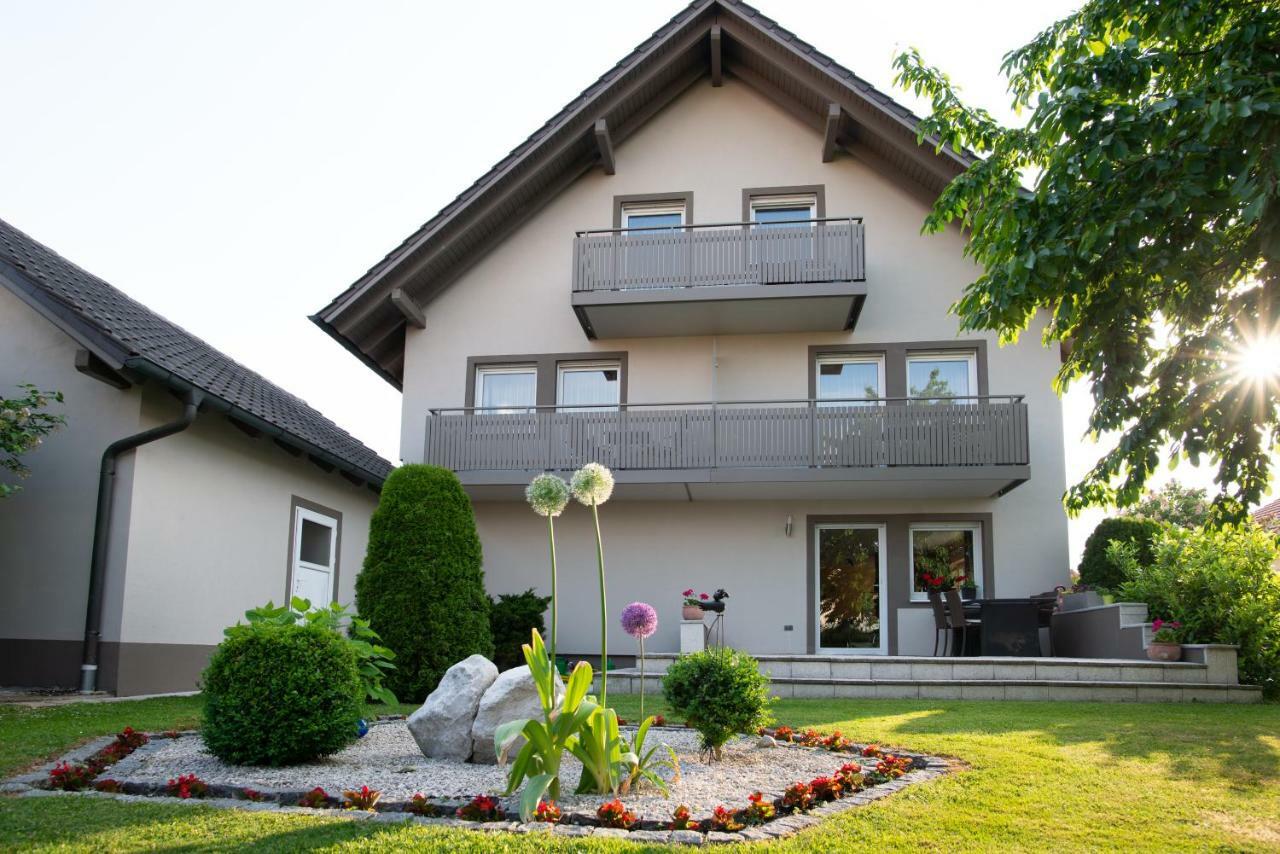 Appartementhaus Badria Bad Füssing エクステリア 写真